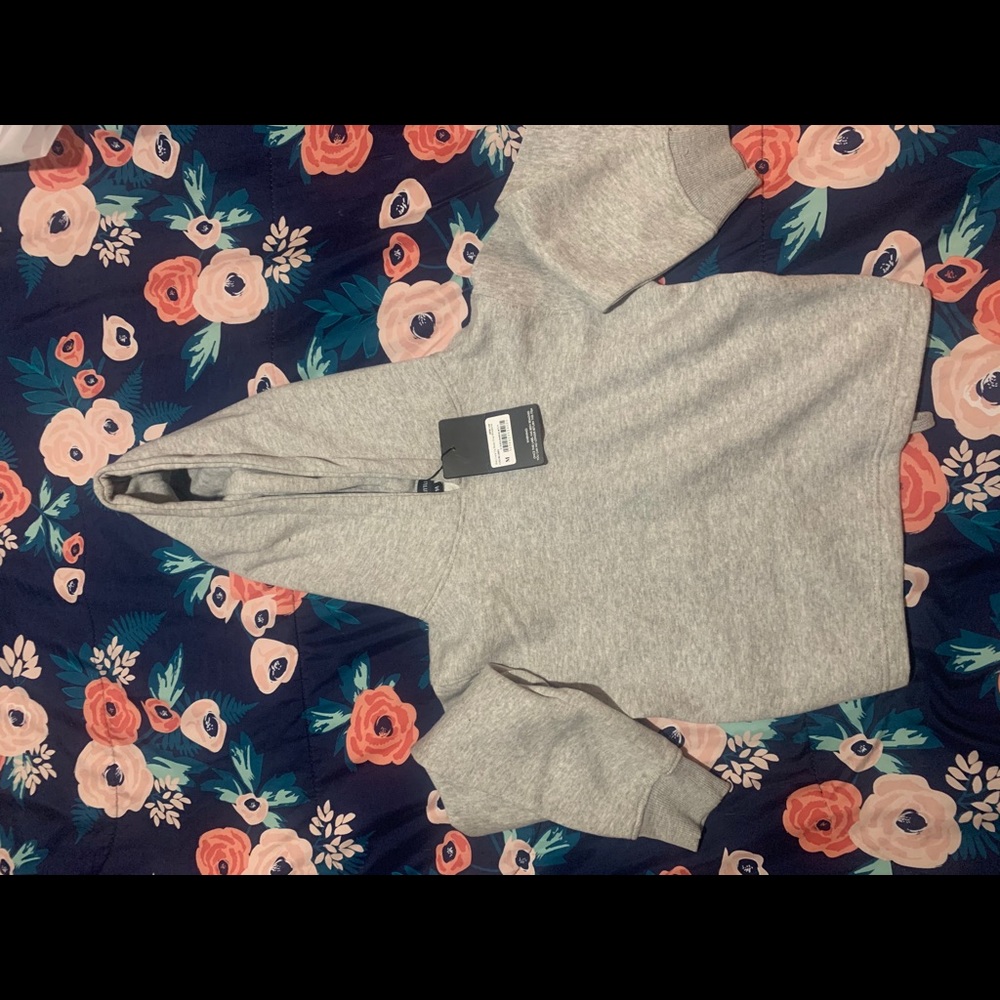 Prettylittlething grey lace up back crop hoodie